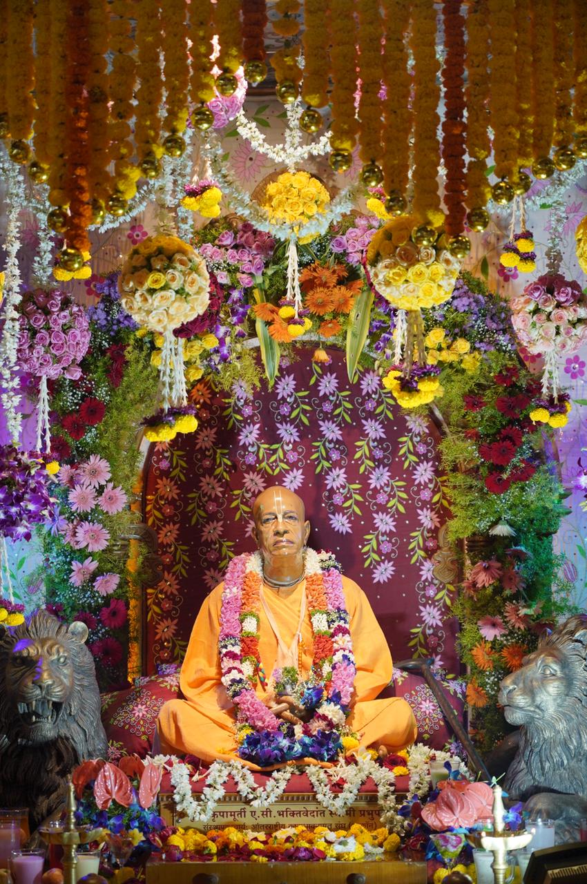 Photo Gallery - Sri Govind Dham, ISKCON, Ravet - Official Website